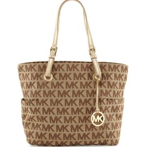 Michael Kors Signature Jet Set Tote Bag